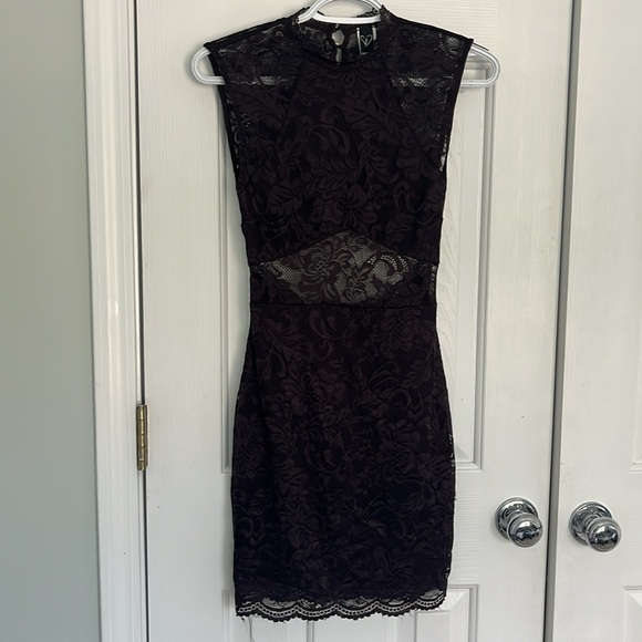 Windsor Dress - Picture 4 of 7